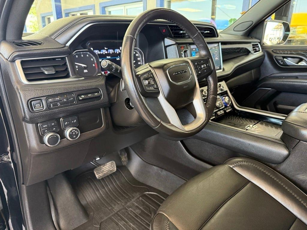 GMC Yukon XL  2021