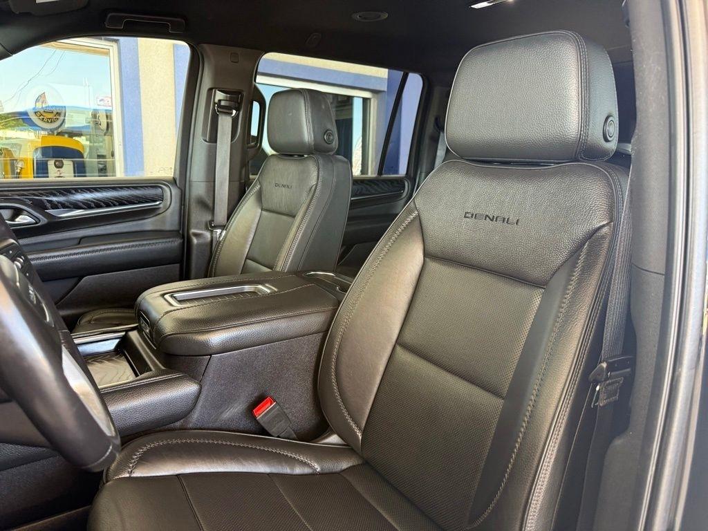 GMC Yukon XL  2021