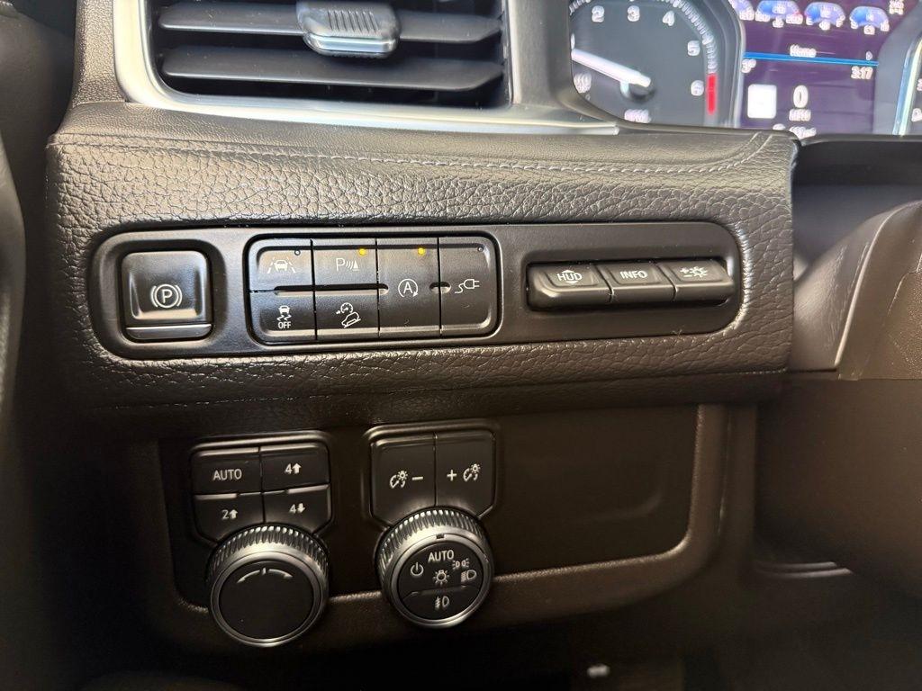 GMC Yukon XL  2021