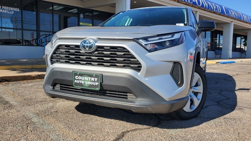 Toyota RAV4  2024