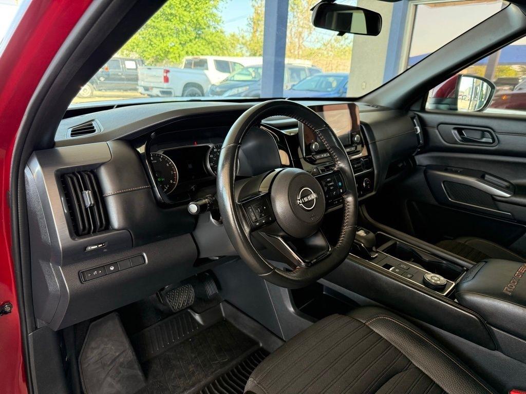 Nissan Pathfinder  2023