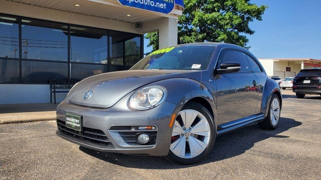 Volkswagen Beetle  2014