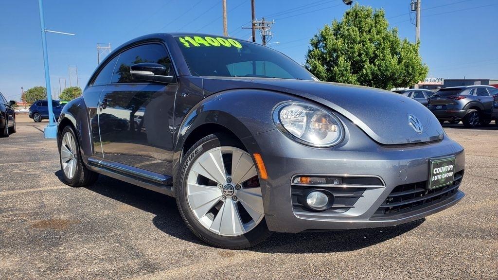 Volkswagen Beetle  2014