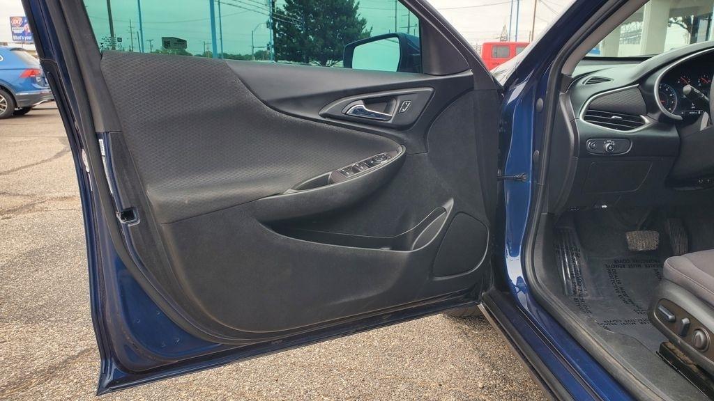Chevrolet Malibu  2022