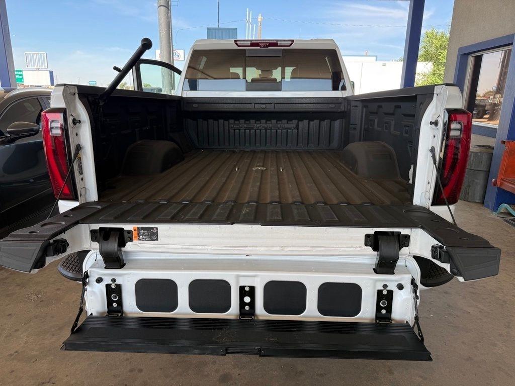 GMC Sierra 2500  2024