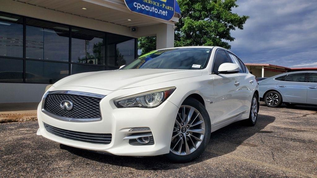 Infiniti Q50  2017