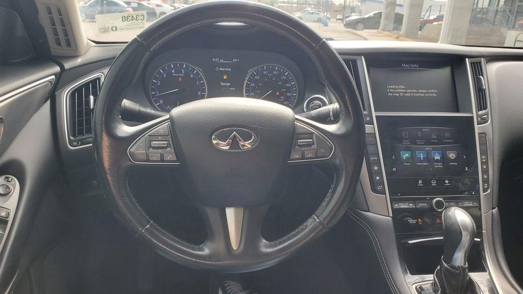 Infiniti Q50  2017