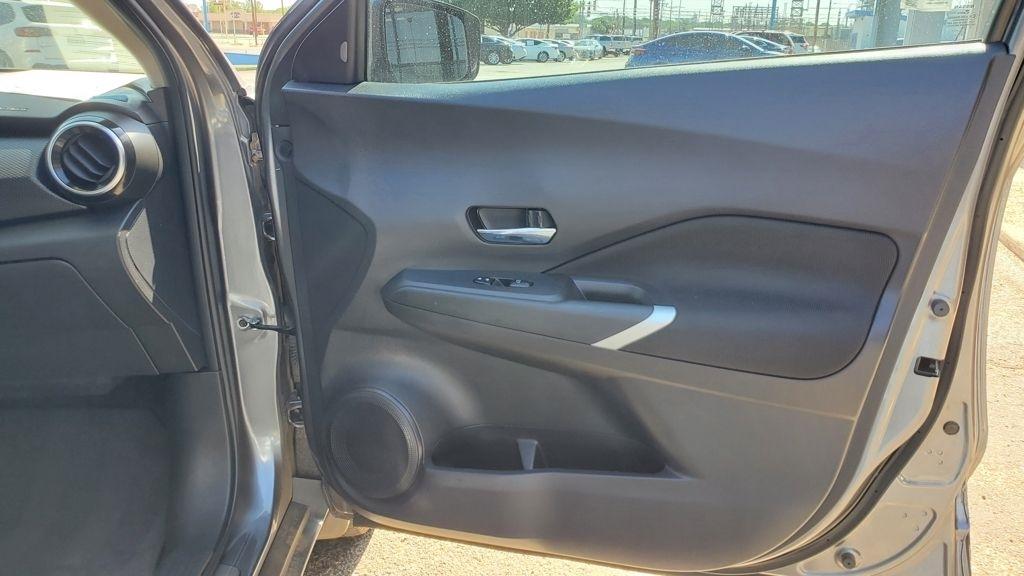 Nissan Kicks  2024