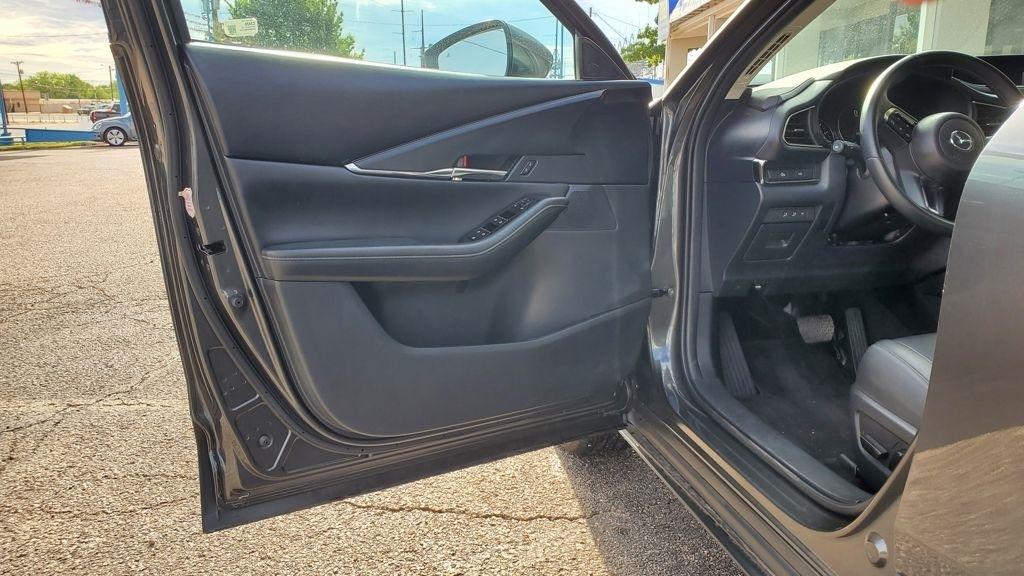 Mazda CX-30  2025