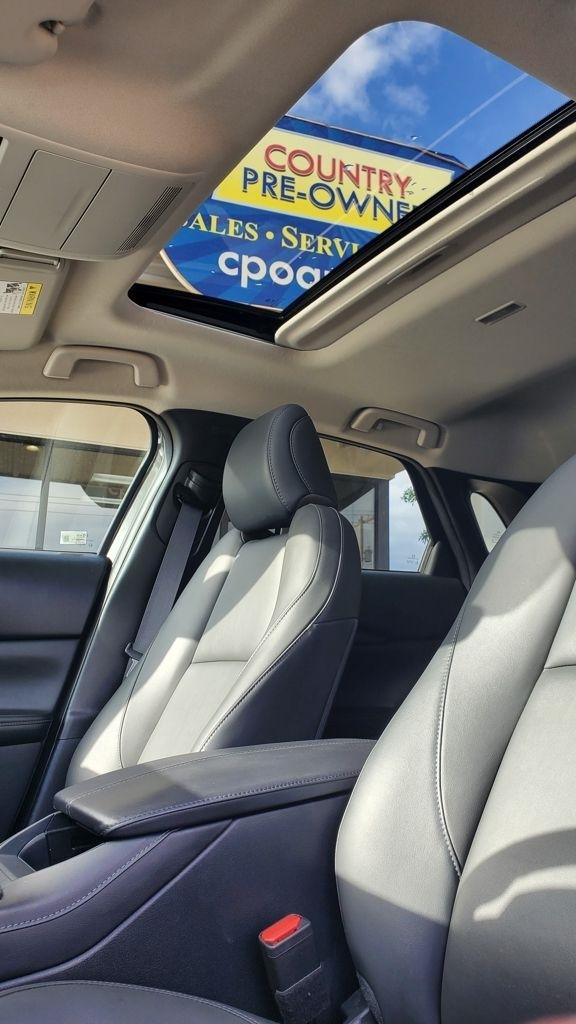 Mazda CX-30  2025