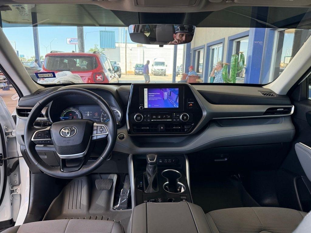 Toyota Highlander  2023