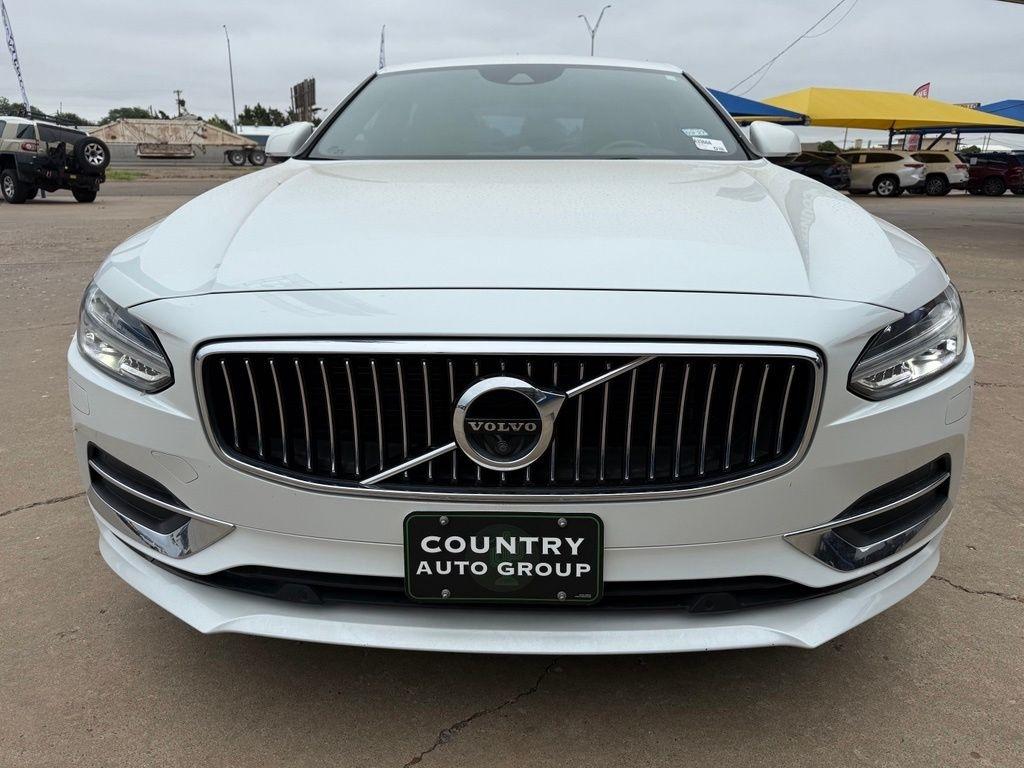 Volvo S90  2017