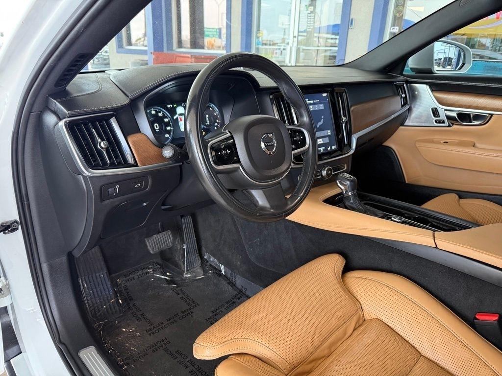 Volvo S90  2017