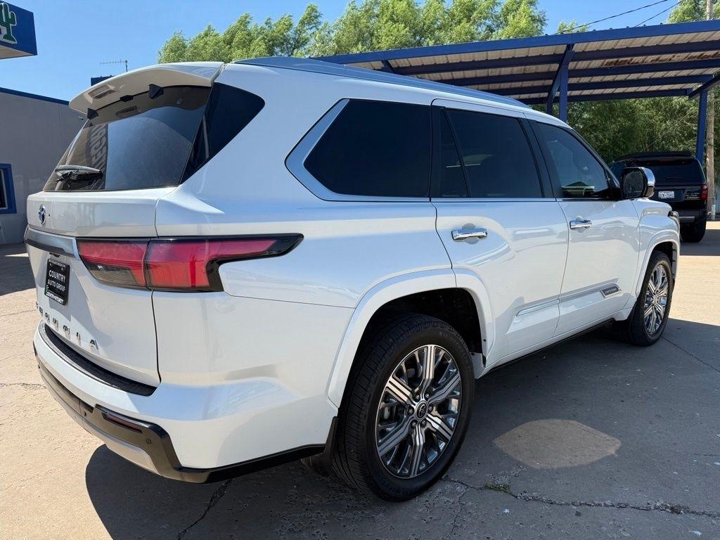 Toyota Sequoia  2024