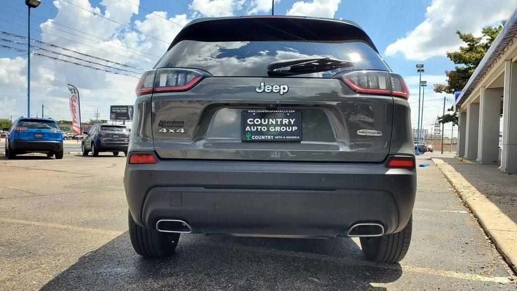 Jeep Cherokee  2021