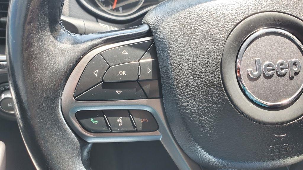 Jeep Cherokee  2021