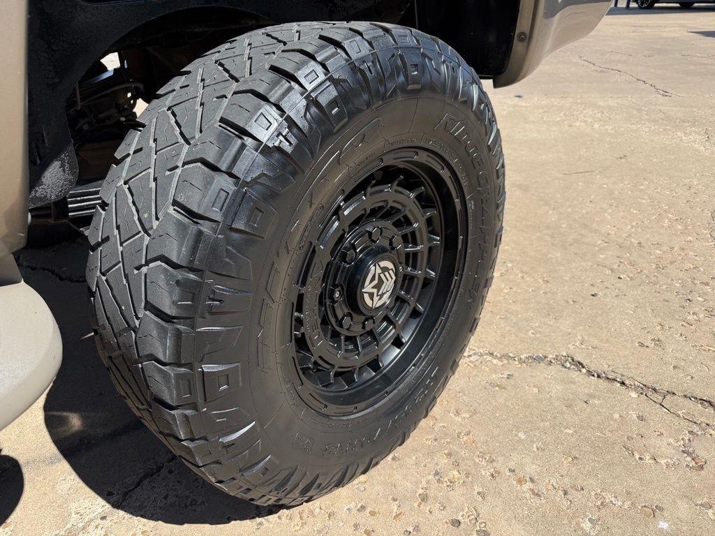 Ford Excursion  2003