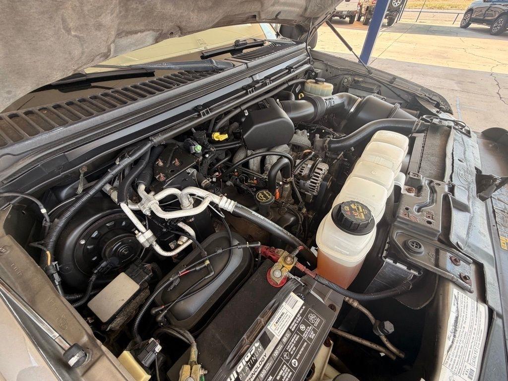 Ford Excursion  2003