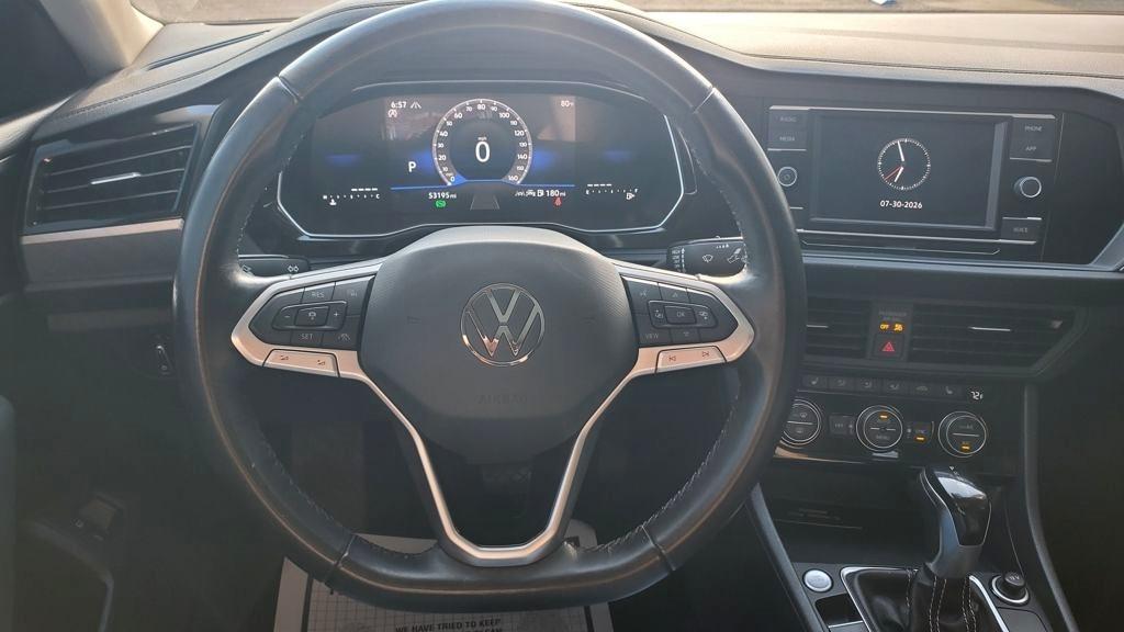 Volkswagen Jetta  2024
