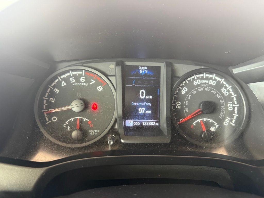 Toyota Tacoma  2021