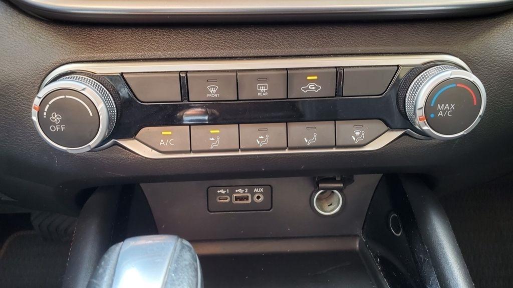 Nissan Altima  2023