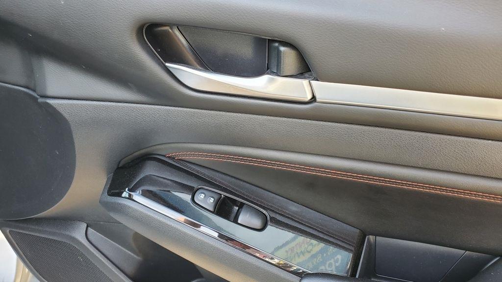 Nissan Altima  2023