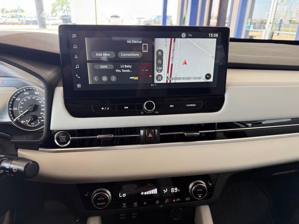 Mitsubishi Outlander  2025