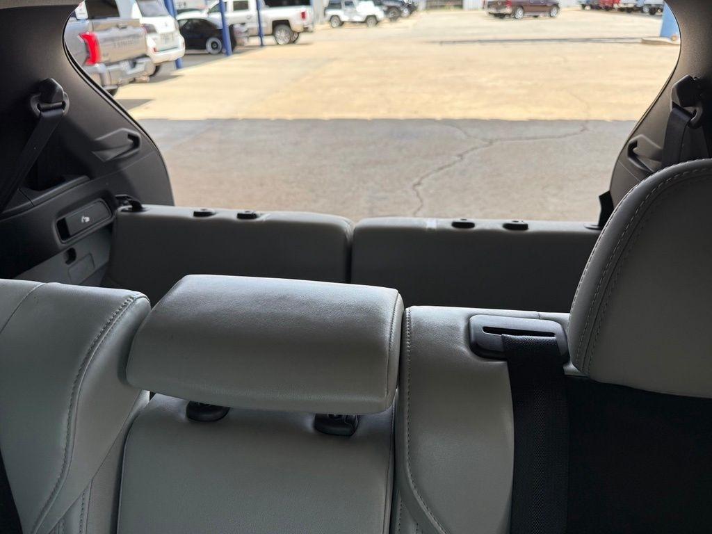 Mitsubishi Outlander  2025