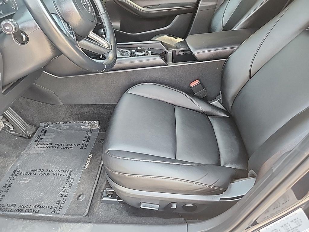 Mazda MAZDA3  2025