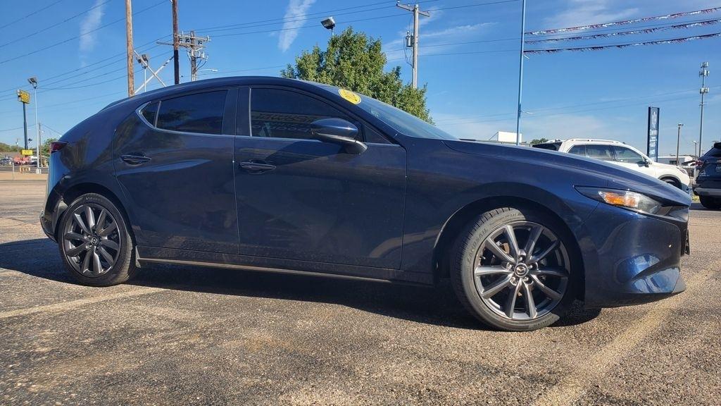 Mazda MAZDA3  2025