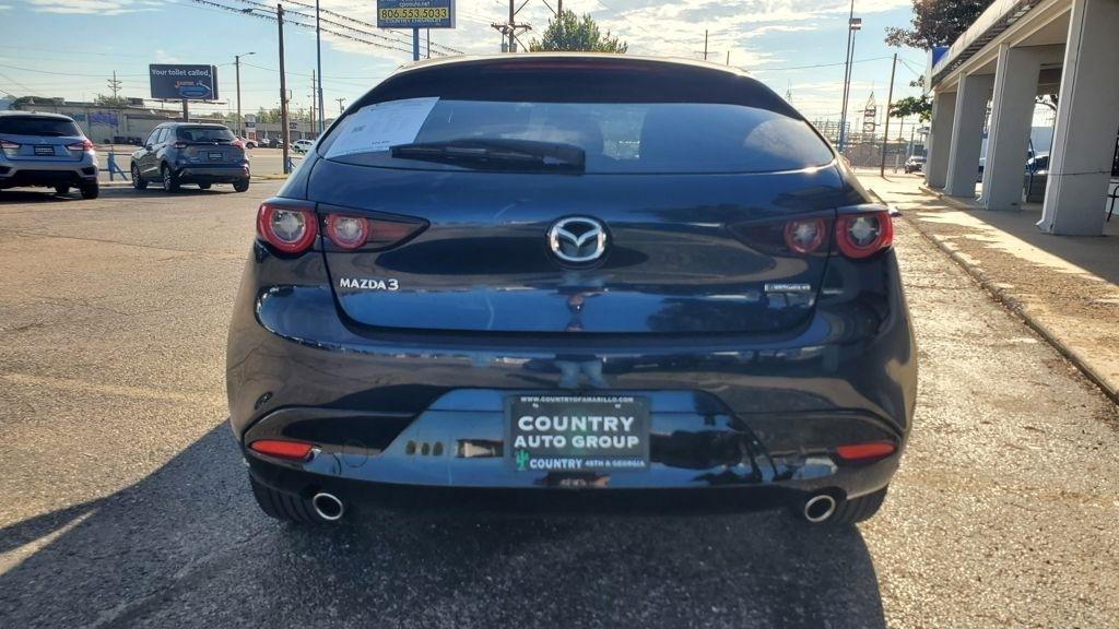 Mazda MAZDA3  2025