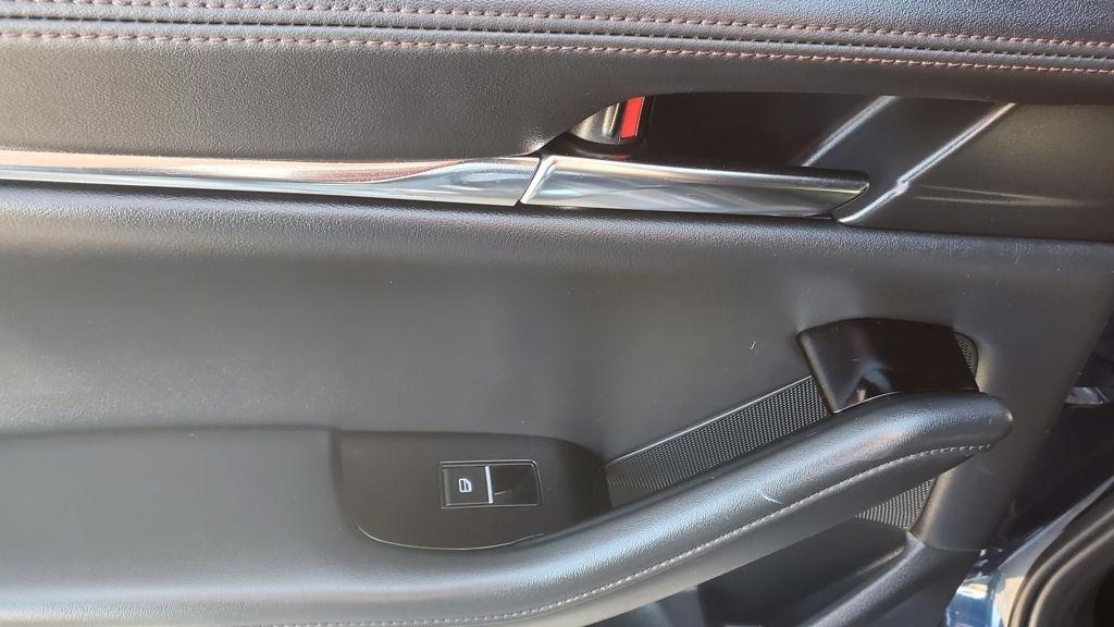 Mazda MAZDA3  2025