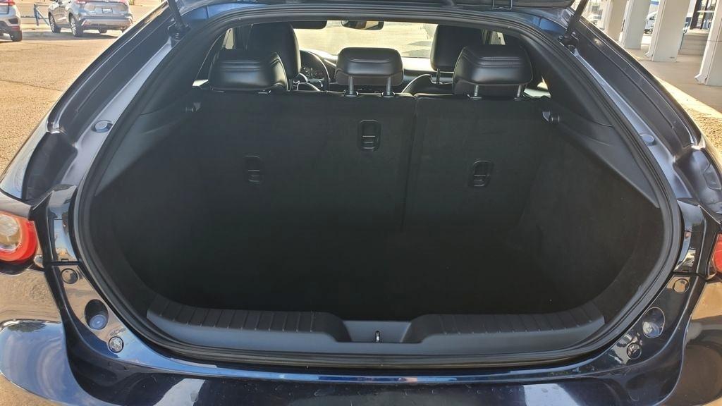 Mazda MAZDA3  2025