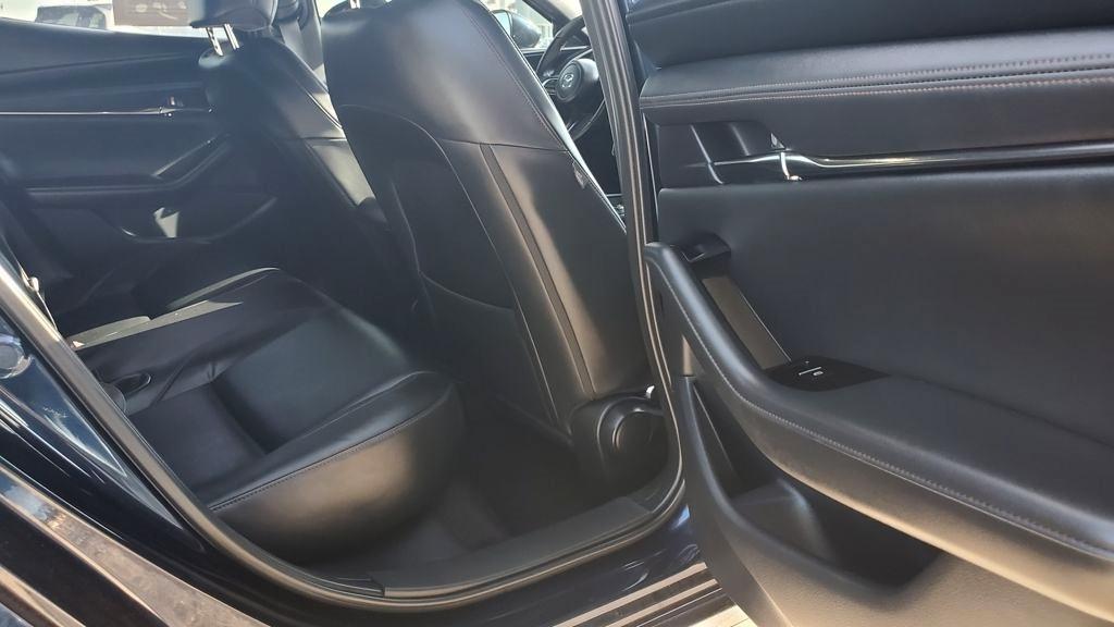 Mazda MAZDA3  2025