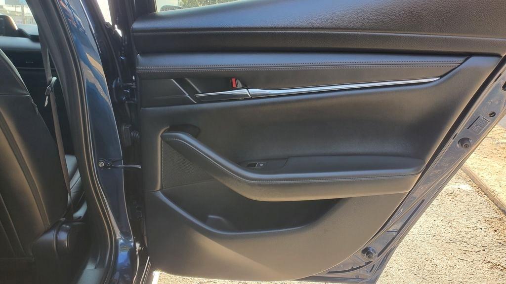 Mazda MAZDA3  2025