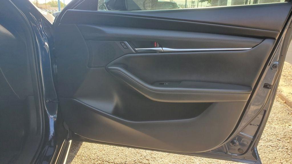 Mazda MAZDA3  2025