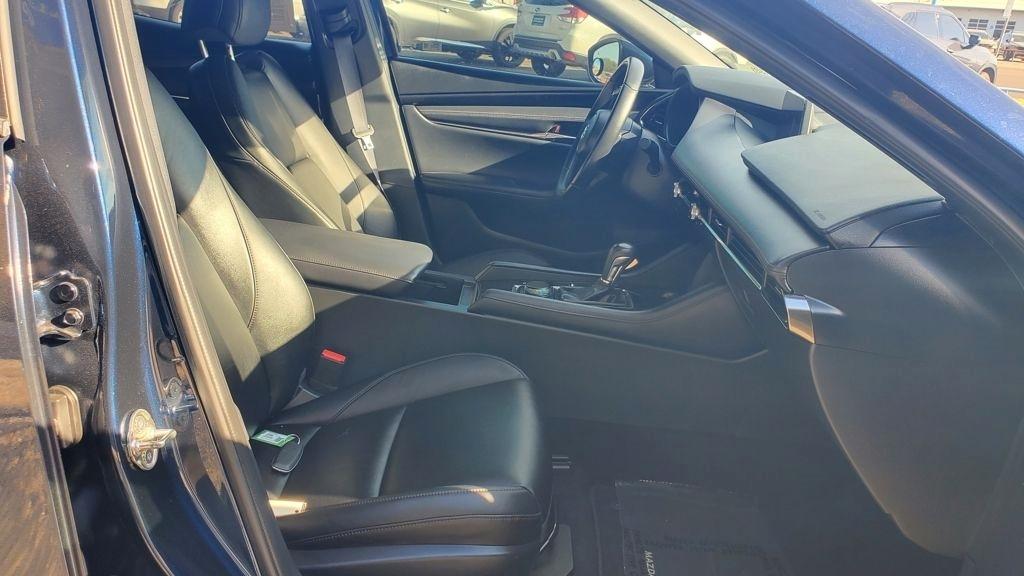 Mazda MAZDA3  2025