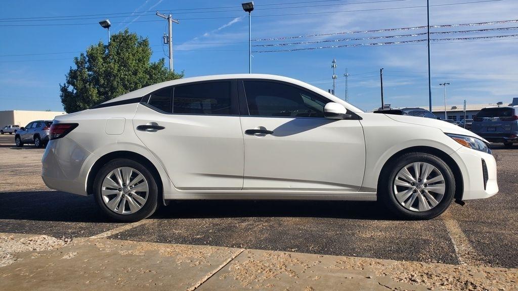 Nissan Sentra  2024