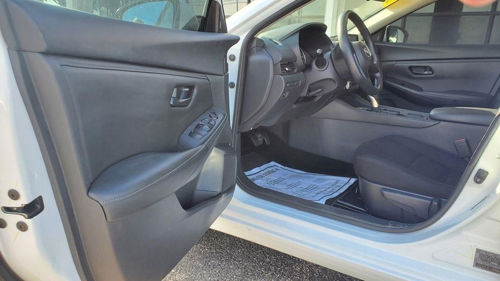 Nissan Sentra  2024