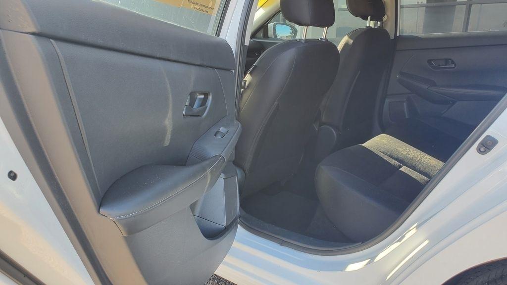 Nissan Sentra  2024