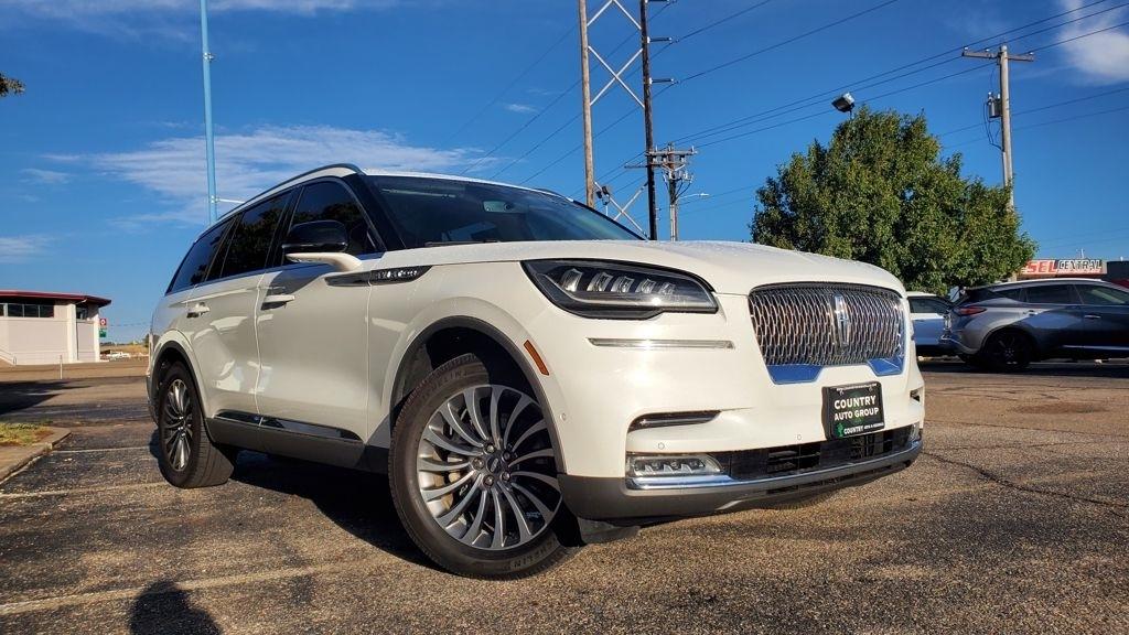 Lincoln Aviator  2020