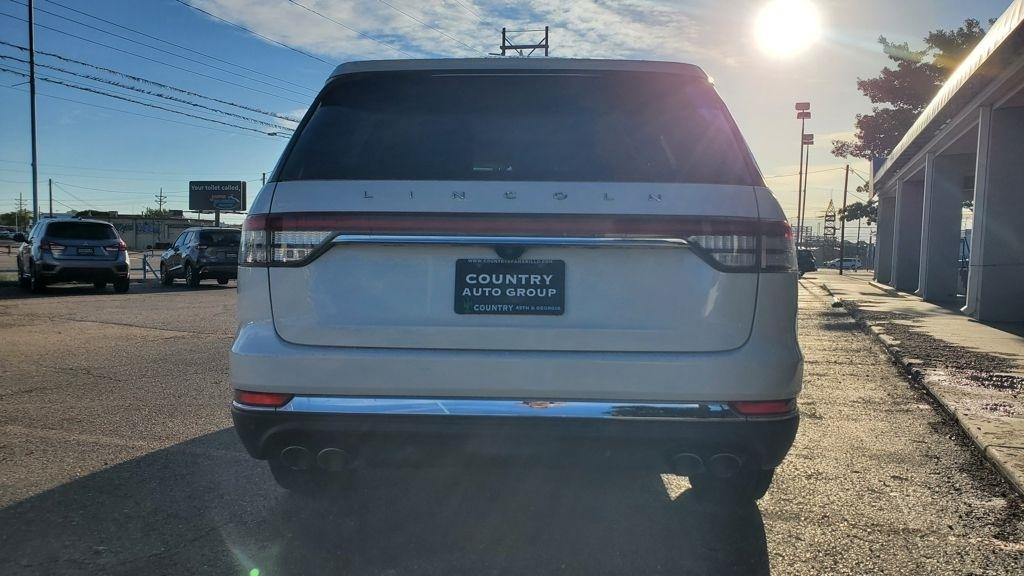 Lincoln Aviator  2020