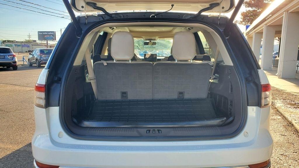 Lincoln Aviator  2020