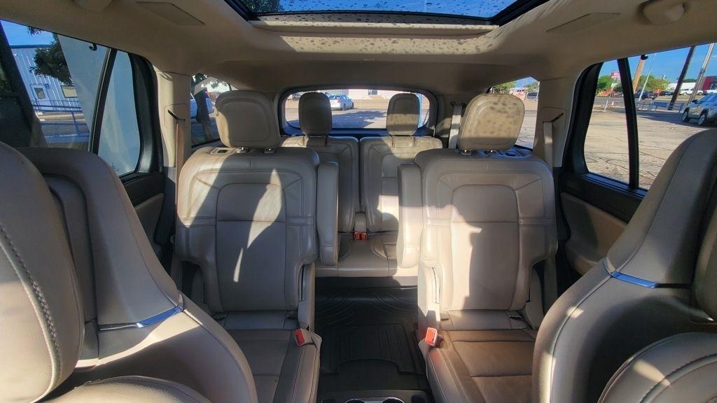 Lincoln Aviator  2020