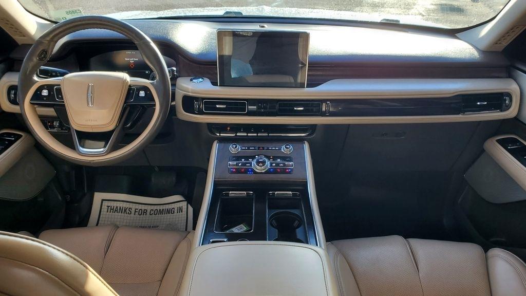 Lincoln Aviator  2020