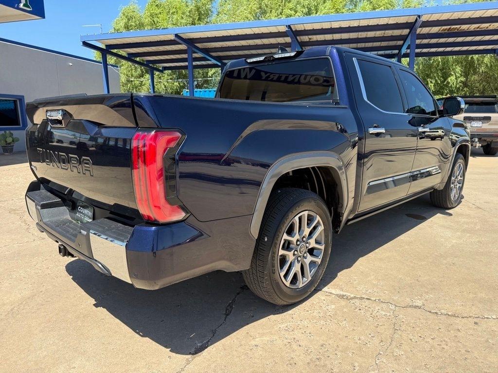 Toyota Tundra  2023
