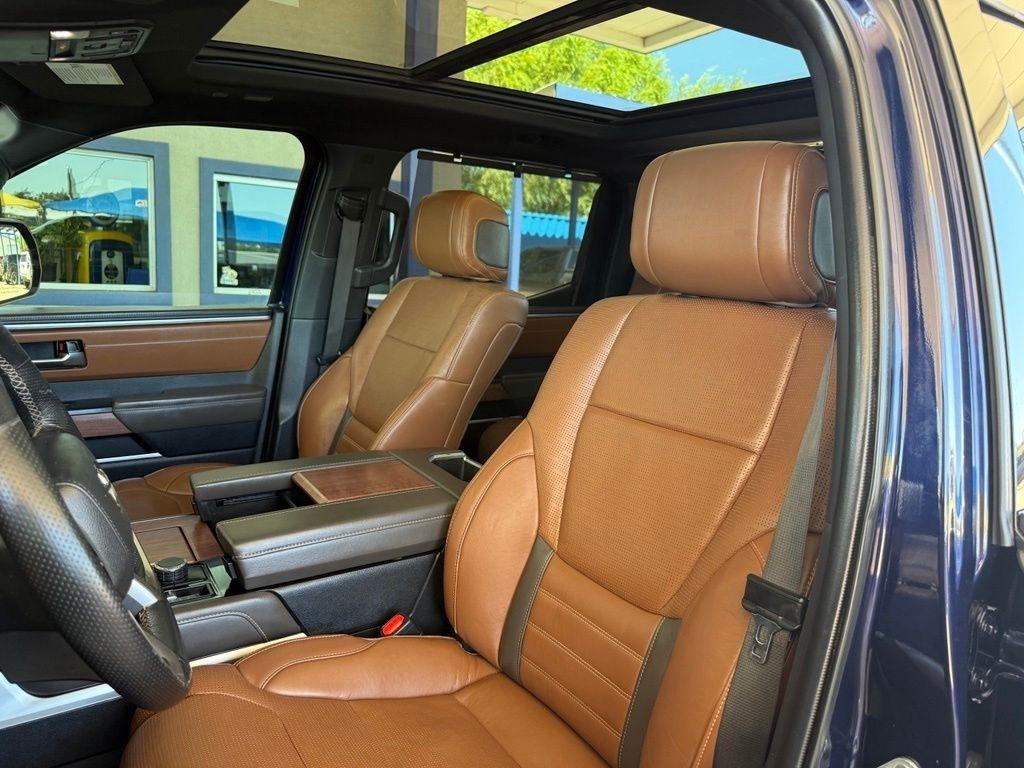 Toyota Tundra  2023
