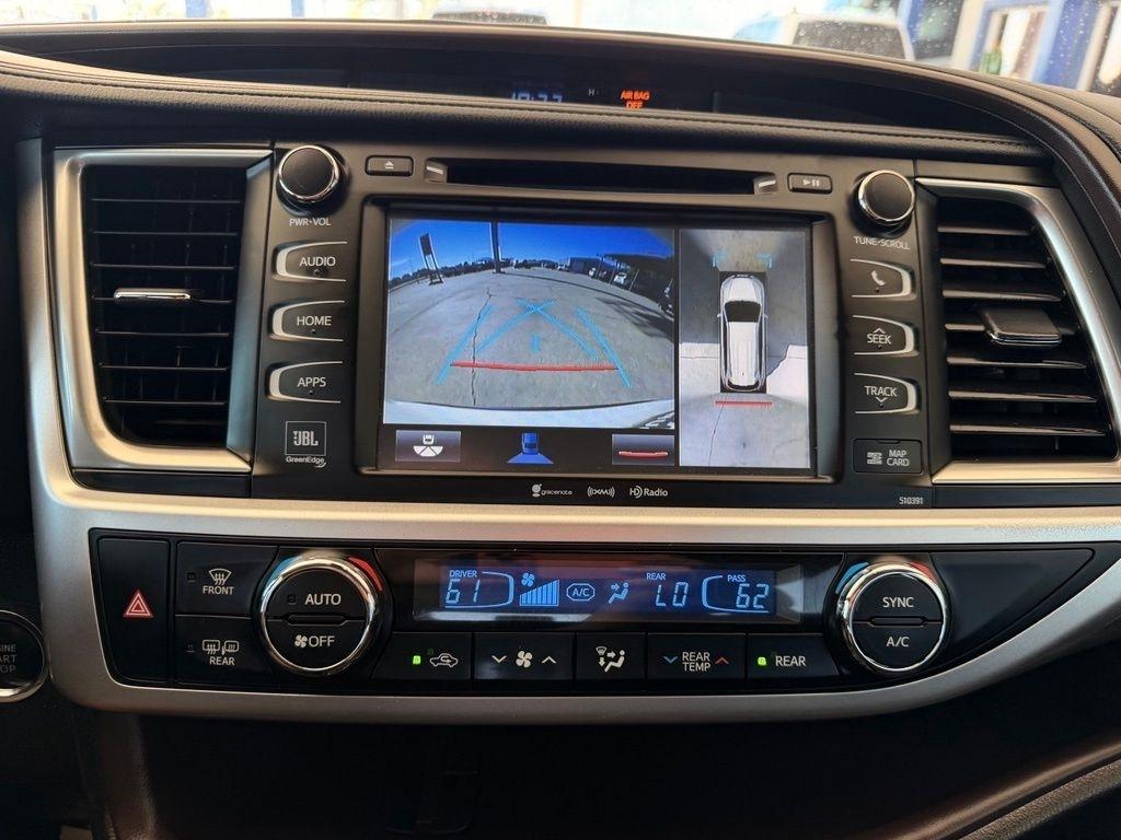 Toyota Highlander  2019