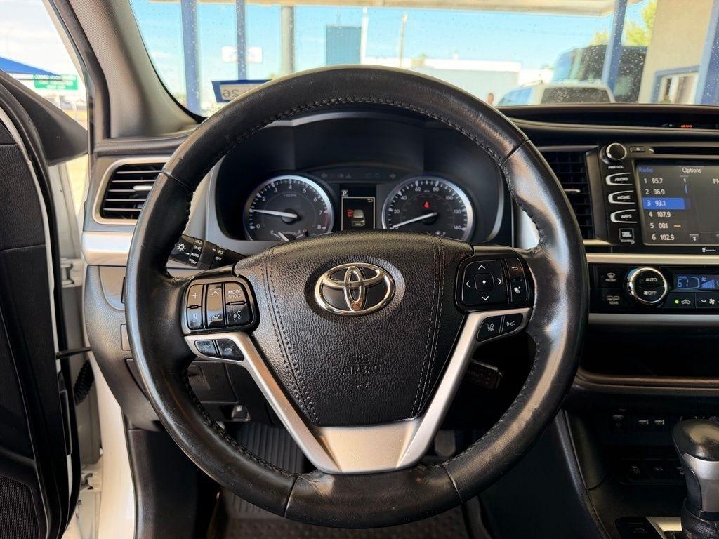 Toyota Highlander  2019