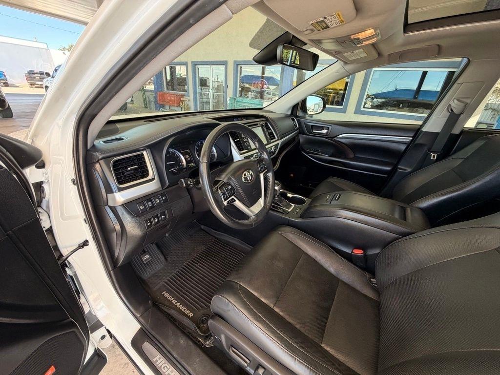 Toyota Highlander  2019
